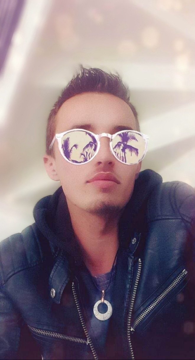Profil de El-amine, 26 ans, Sexe France à Coivrel