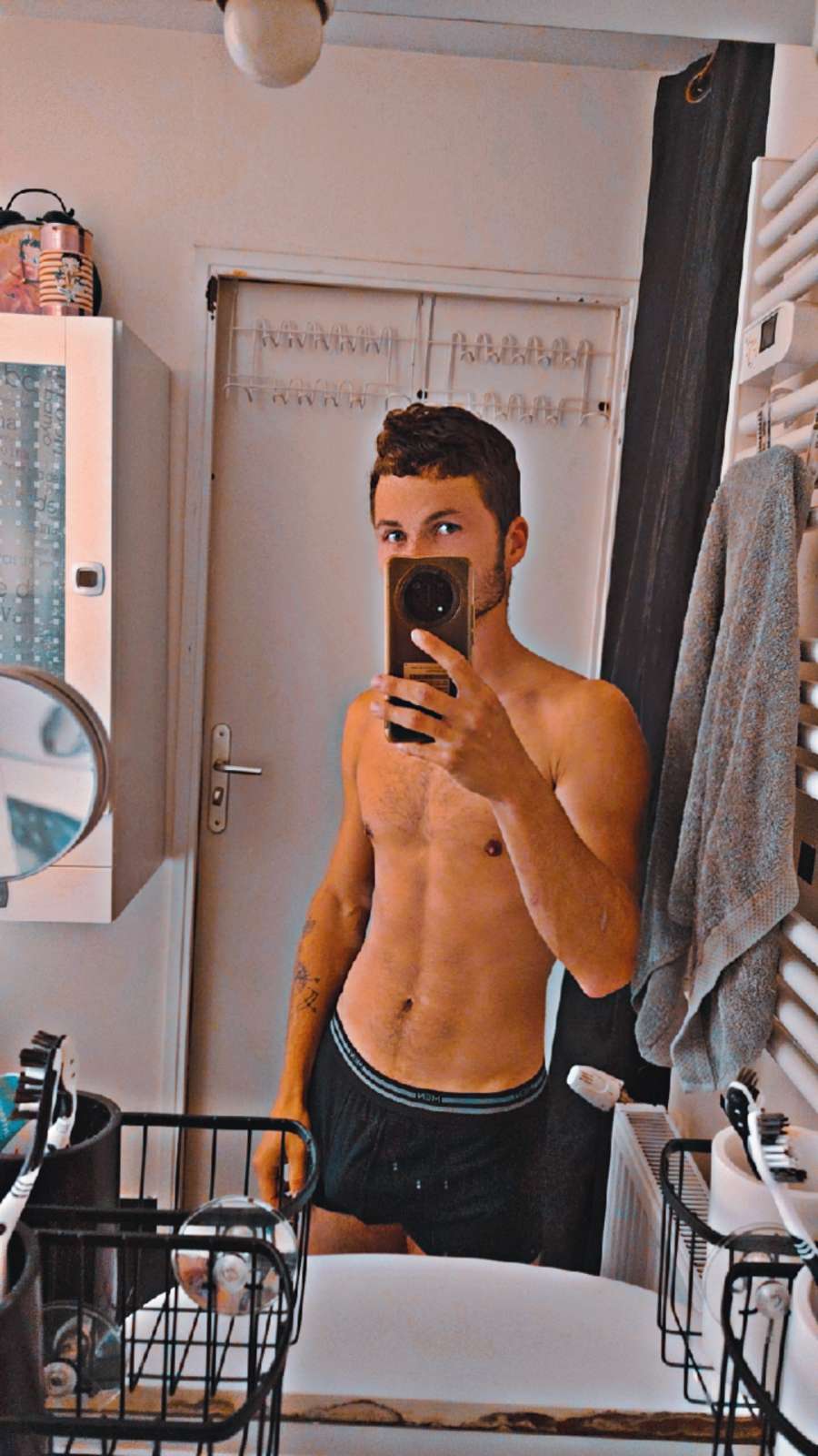 Profil de Fortuné, 20 ans, Sexe France à San-Gavino-di-Fiumorbo