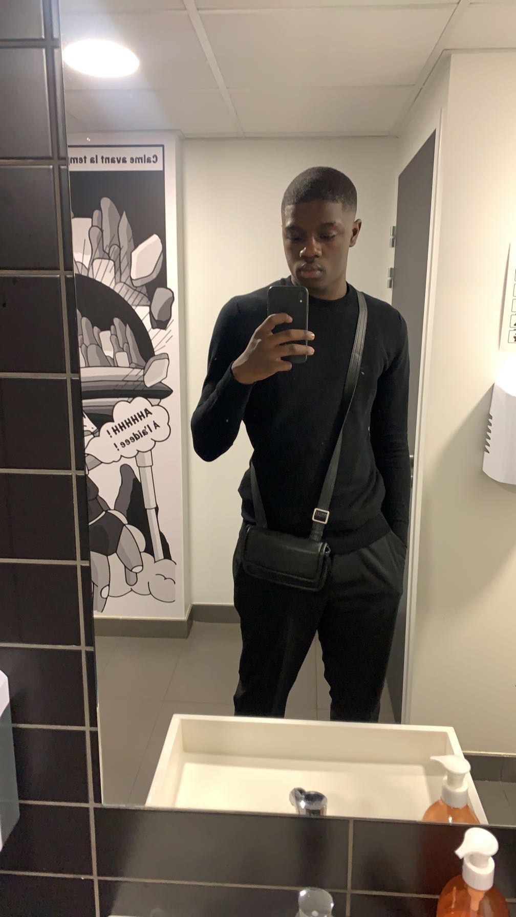 Profil de Mesmin, 19 ans, Sexe France à Ambres