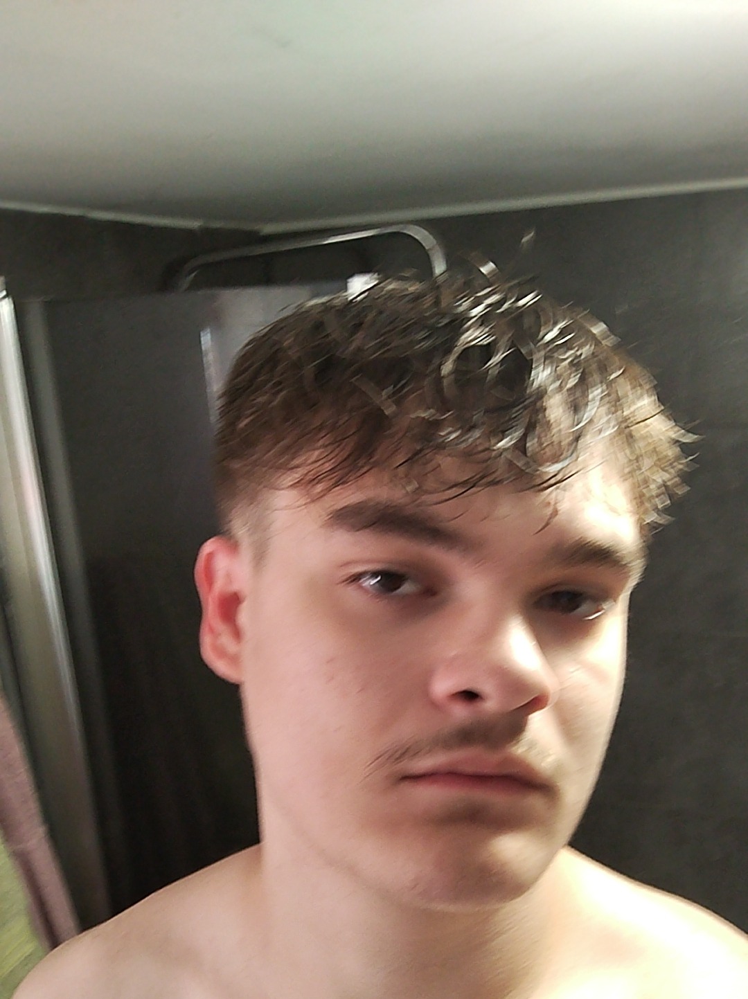 Profil de Todd, 21 ans, Sexe France à Mervent
