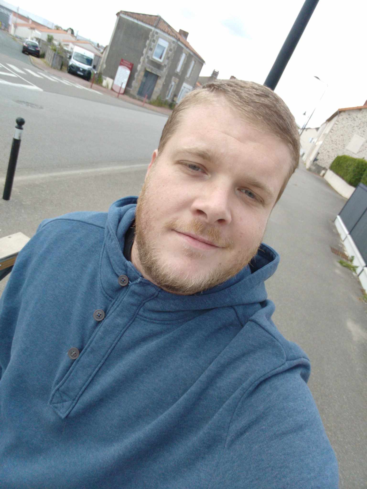 Profil de Alfonso, 29 ans, Sexe France à LaRoche-Blanche