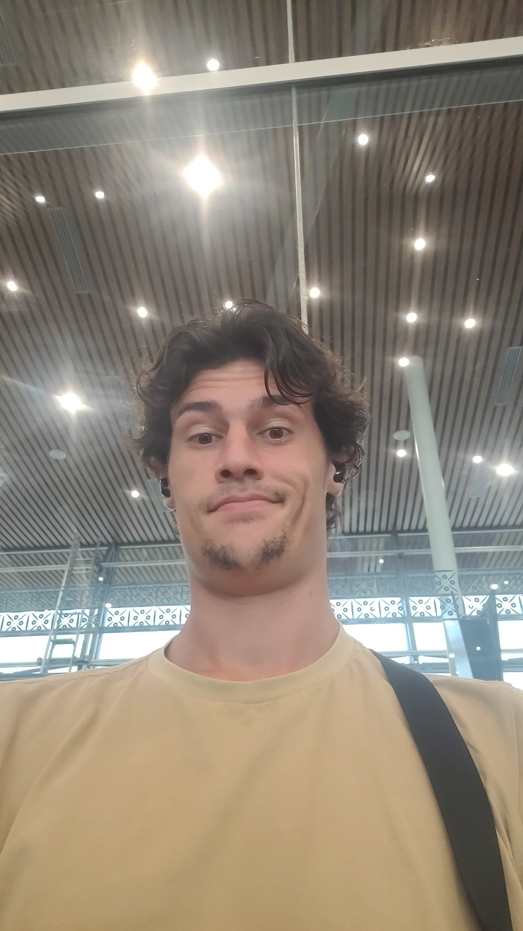 Profil de Amedi, 24 ans, Sexe France à Verneuil