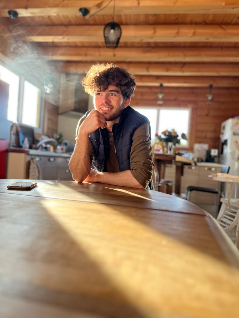 Profil de Joran, 26 ans, Sexe France à Coussegrey