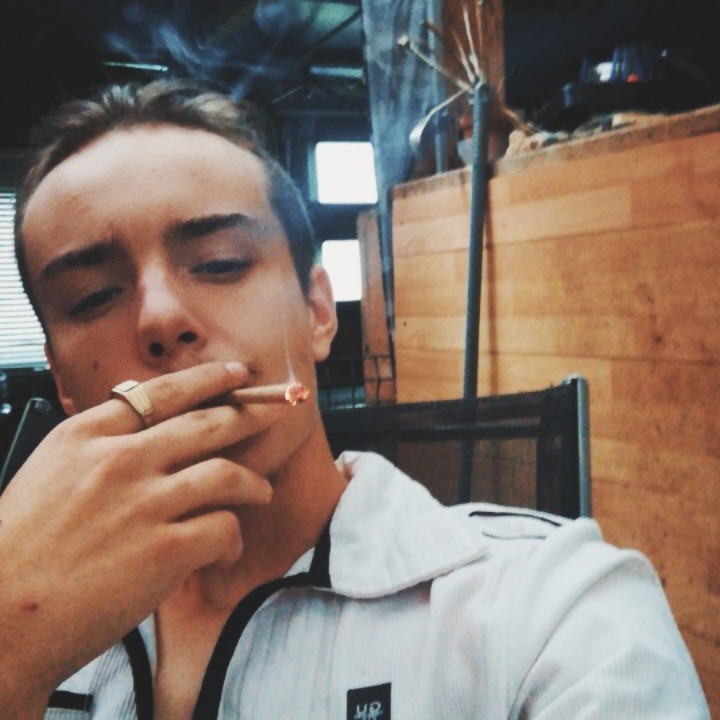 Profil de Adriel, 20 ans, Sexe France à LaChaudière
