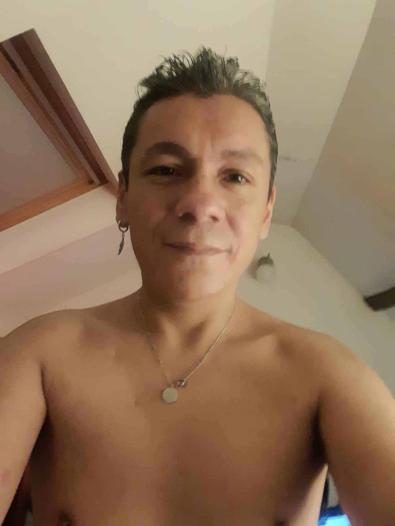 Profil de Hassan, 41 ans, Sexe France à Velennes