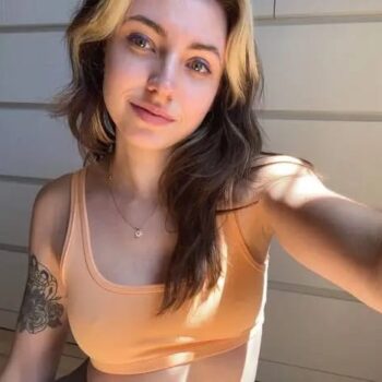 Profil de Elynn, 26 ans, Sexe France à Rogécourt