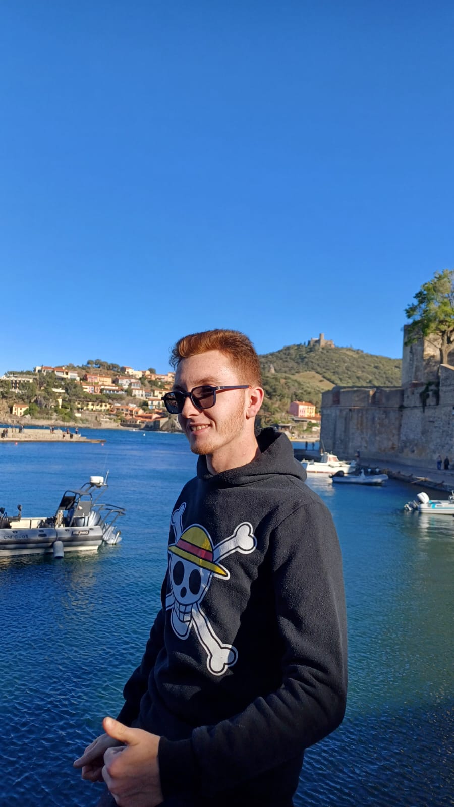 Profil de Larbi, 19 ans, Sexe France à Verneuil