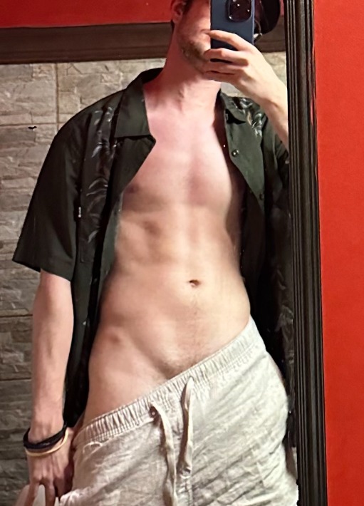 Profil de Eliano, 27 ans, Sexe France à Vèbre