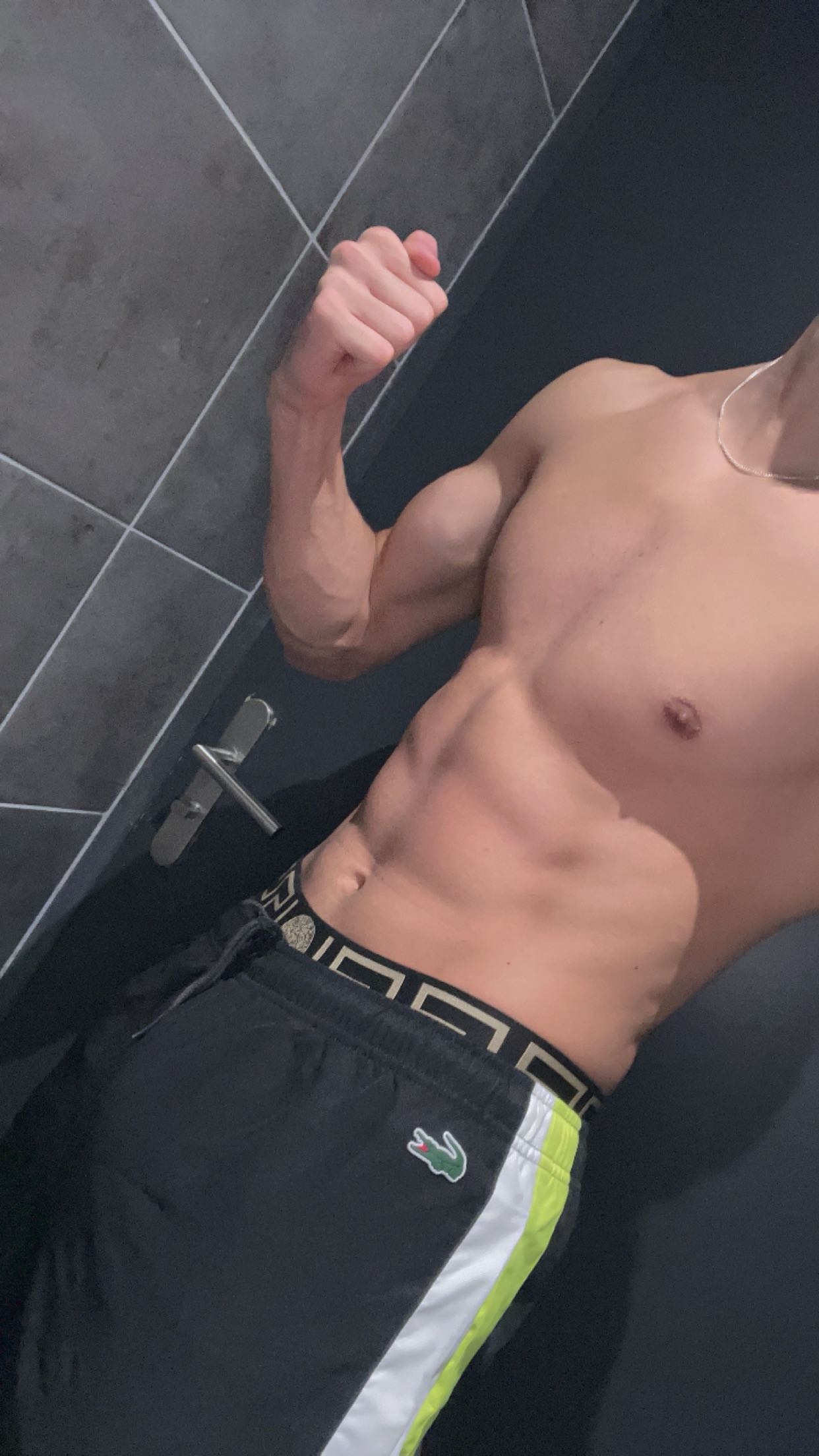 Profil de Mihran, 20 ans, Sexe France à Belrupt