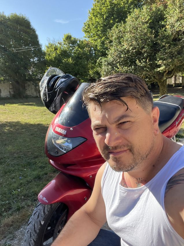 Profil de Vincent-xavier, 40 ans, Sexe France à Irai