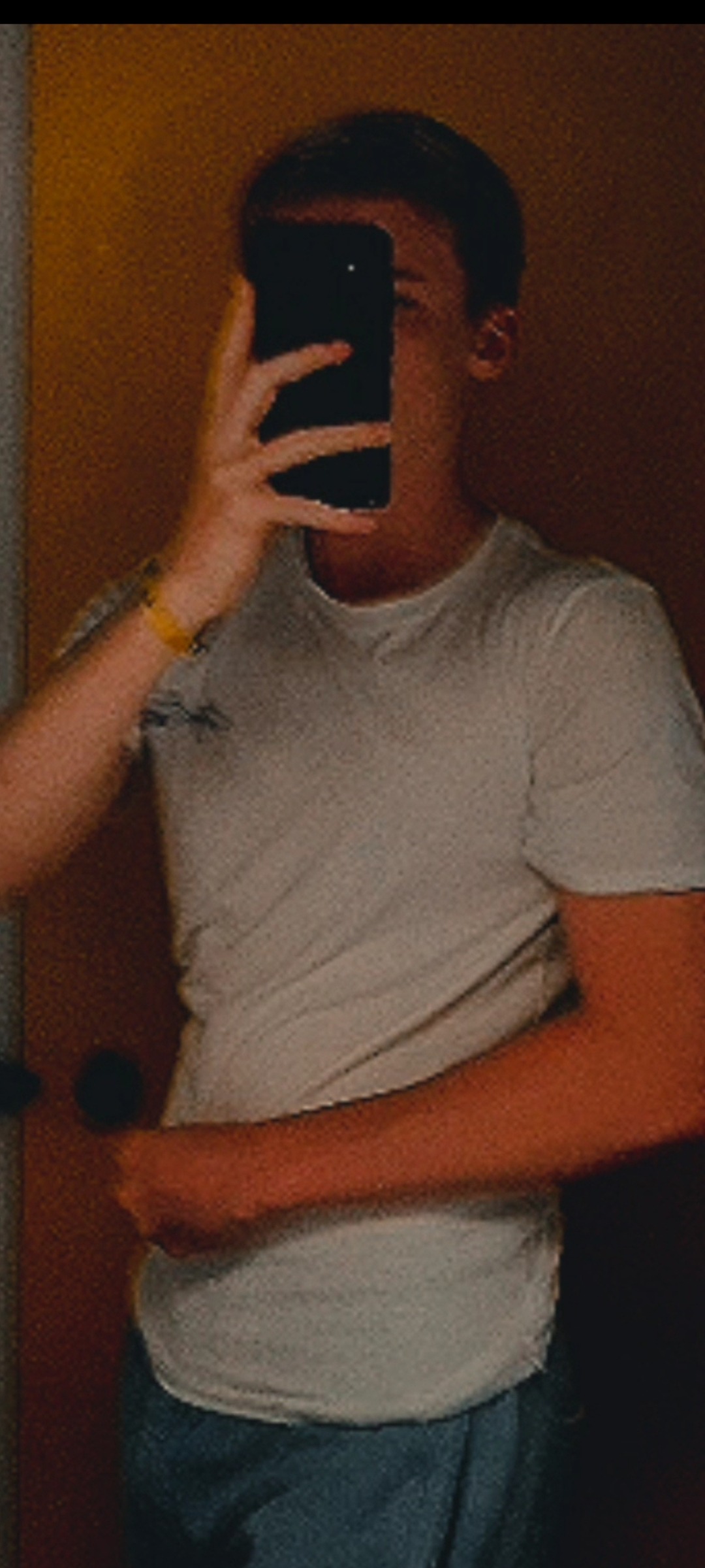Profil de Elior, 19 ans, Sexe France à LeBoscduTheil