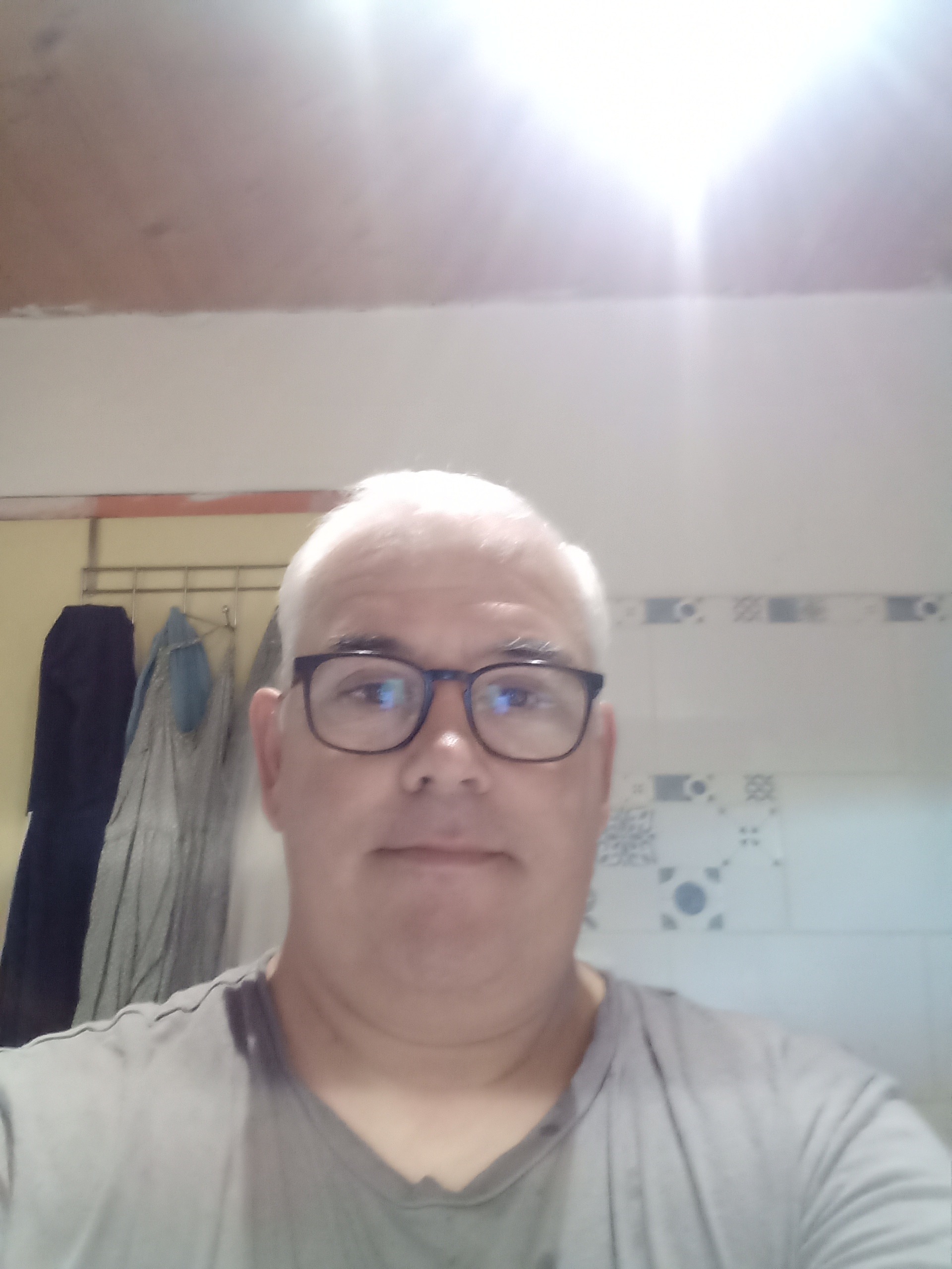 Profil de Kenneth, 52 ans, Sexe France à Rouffignac-Saint-Cernin-de-Reilhac