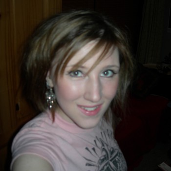Profil de Kerina, 29 ans, Sexe France à Oursel-Maison