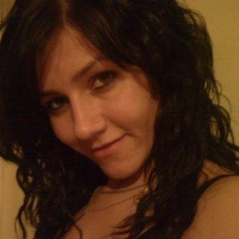 Profil de Aura, 33 ans, Sexe France à Plieux