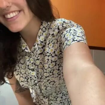 Profil de Karine, 28 ans, Sexe France à Échenans