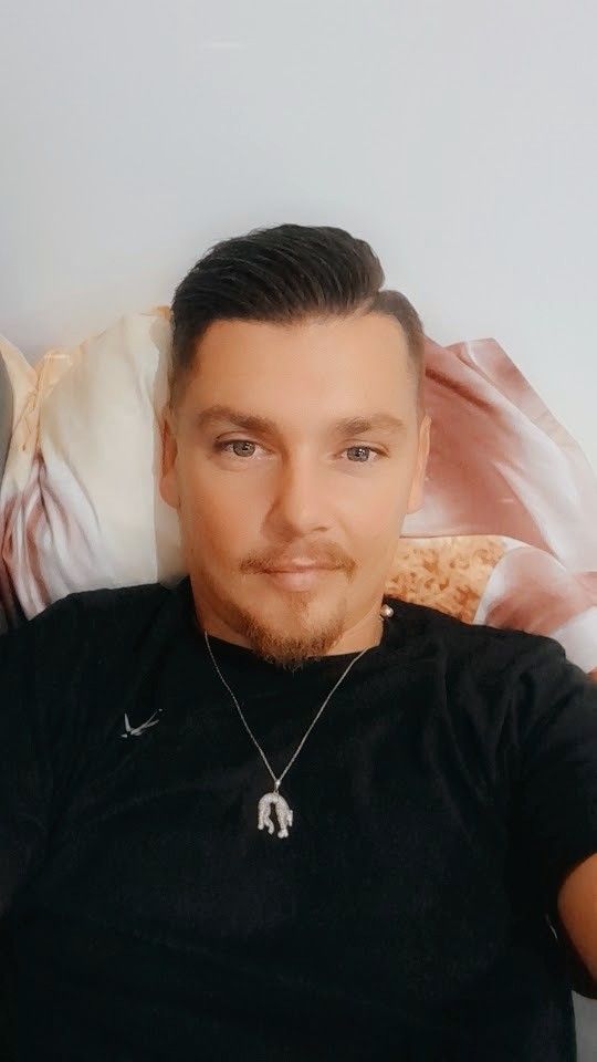 Profil de Joseph-marie, 33 ans, Sexe France à LaChèvrerie